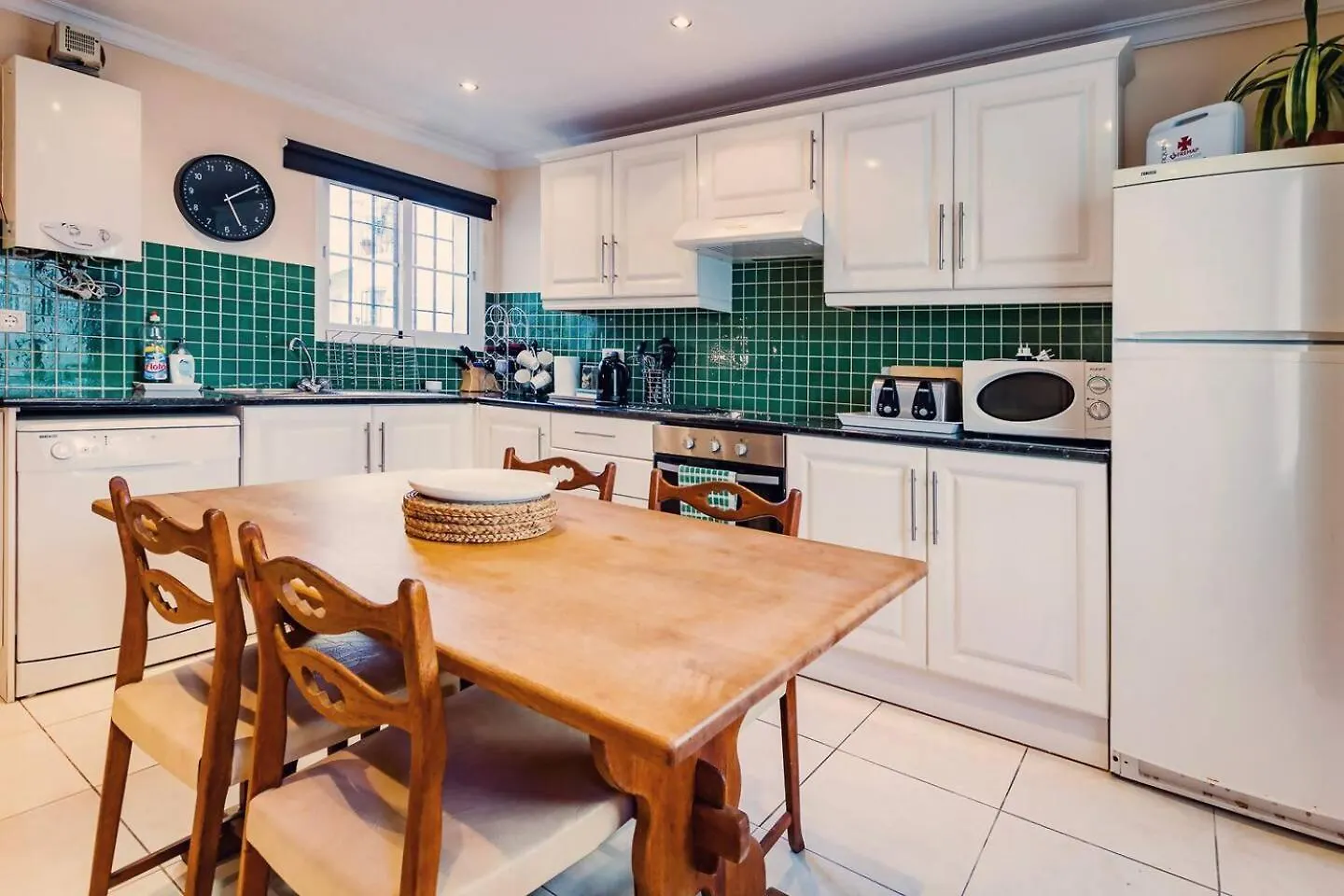 Cyv Beach Vacation In Idyllic 3 Bedroom Apartment